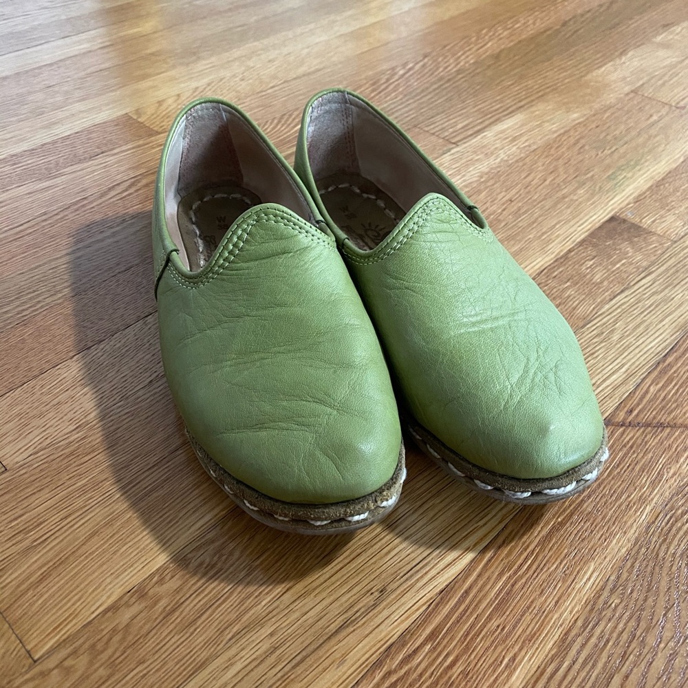 Sabah handmade shoes